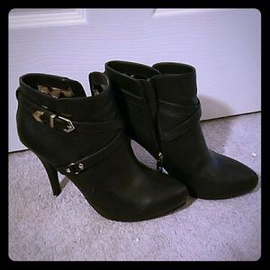 Guess booties