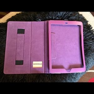 iPad Air case with hand holder ! Never used !