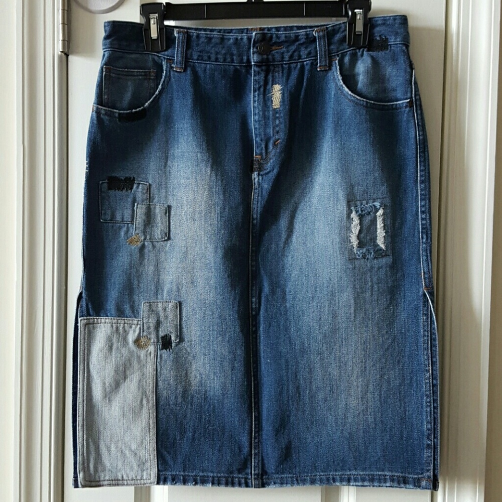 Like New Armani Exchange Skirt