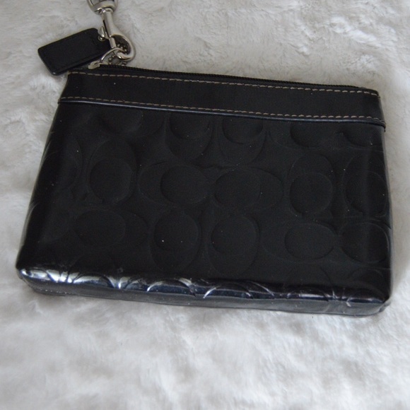 Black Authentic Patent Coach Signature Wristlet - Picture 2 of 5