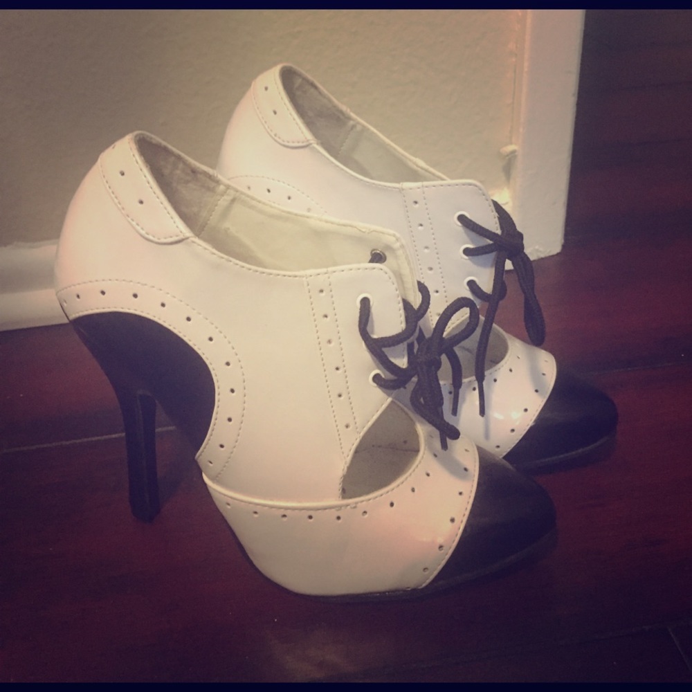 Vintage inspired black and white heels