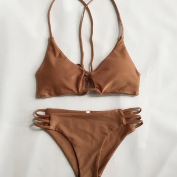 *1 LEFT* bohemian Lace up bikini - Picture 2 of 4