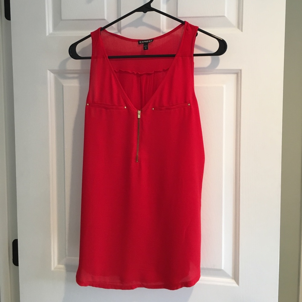 Red express tank top
