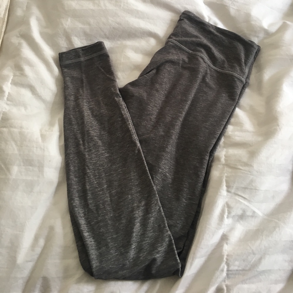 lululemon wunder under legging sz 8