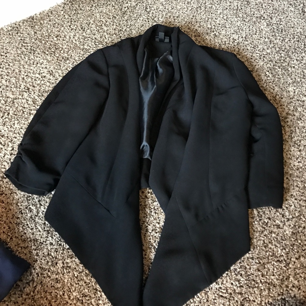Blk Blazer Jacket 3/4  Sleeve long in front