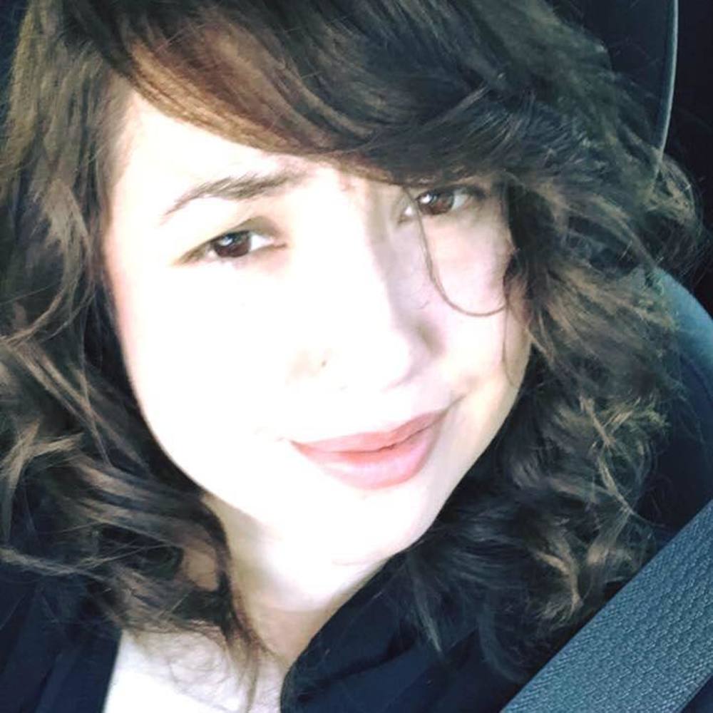 Meet your Posher, Stacey