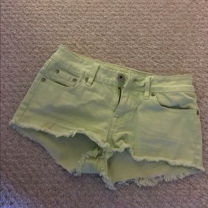 Bullhead booty shorts