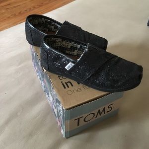 Toddler Black Glitter Toms size 10