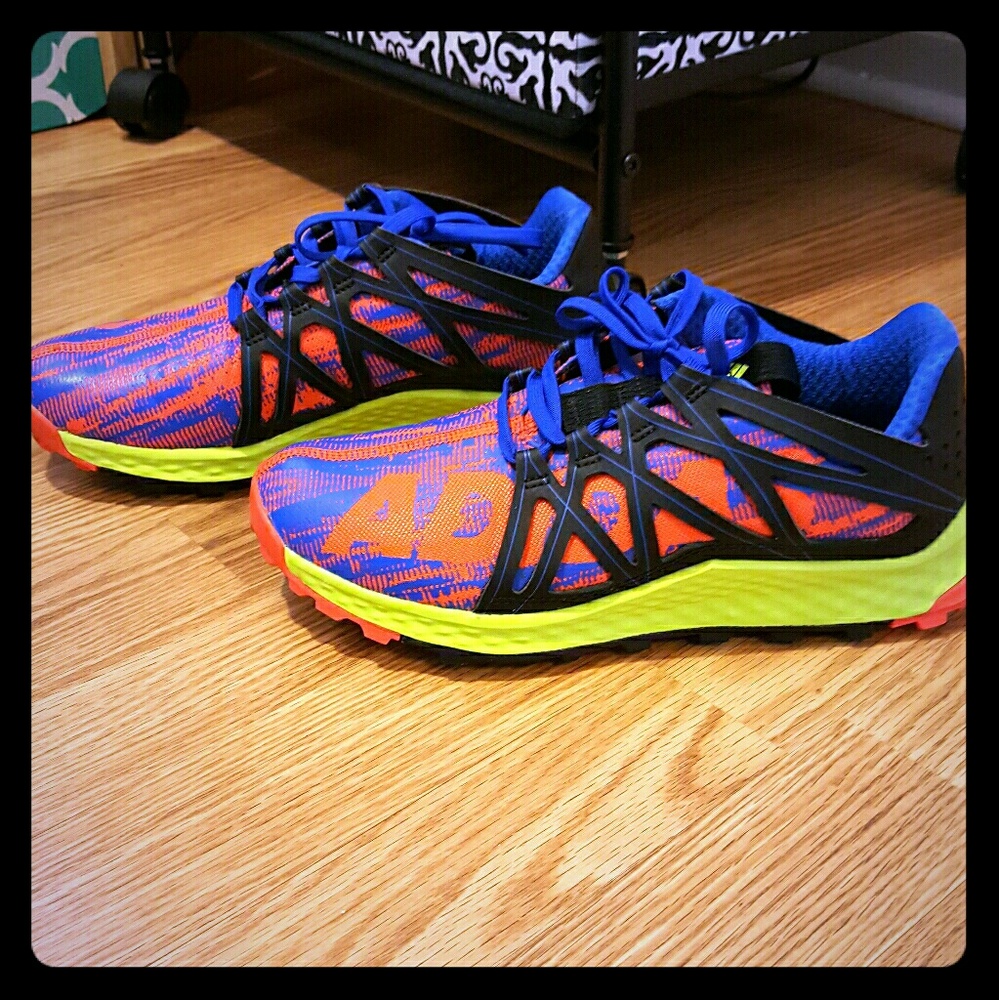 Adidas Vigor running shoes