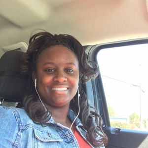 Meet your Posher, Latasha