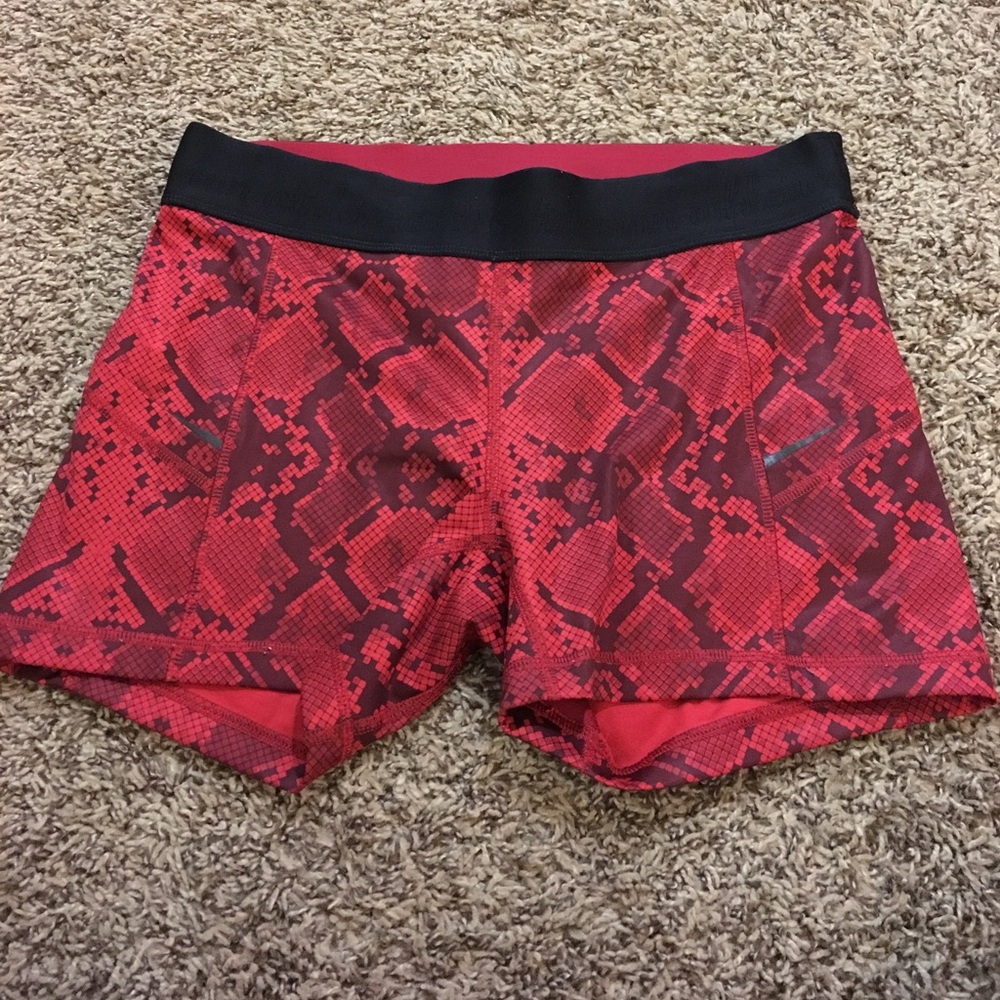 Lululemon What The Sport shorts