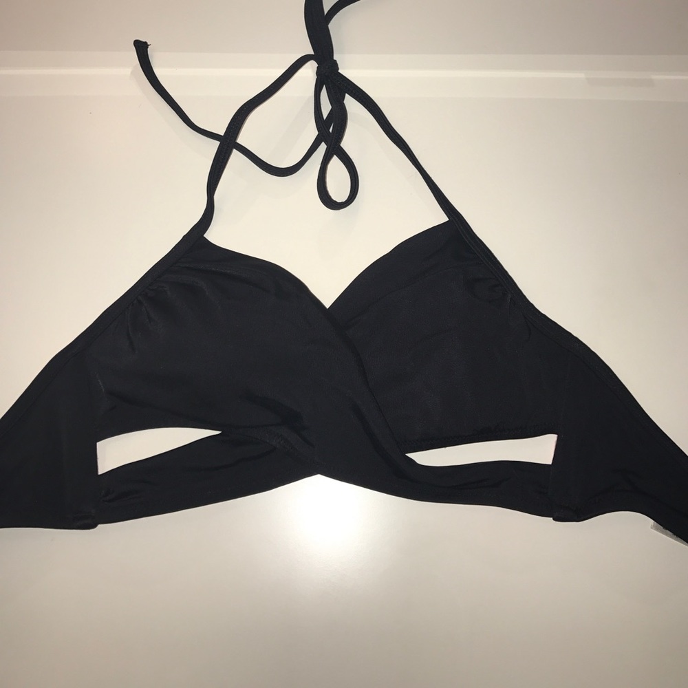Black crisscross bikini top