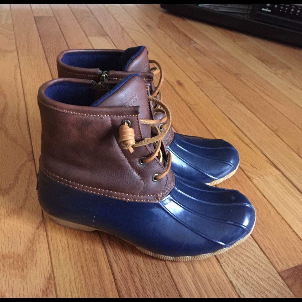 SALE! Girls' Sperry Duck Boots