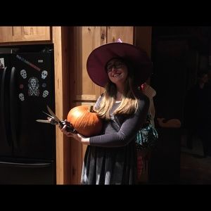 Meet your Posher, Molly