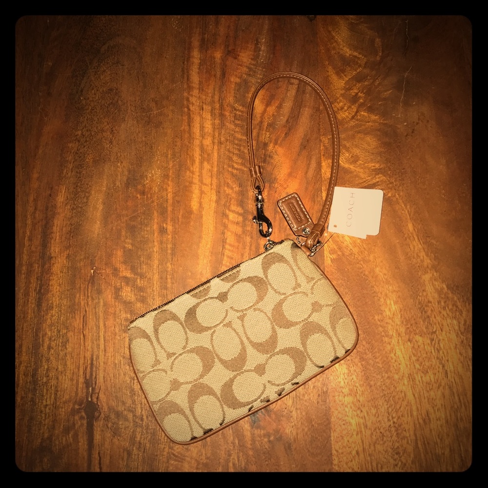COACH wristlet *Brand New*