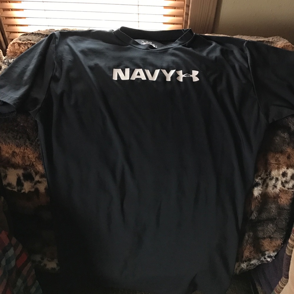 Underarnour shirt