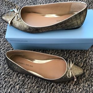 Antonio Melani flats