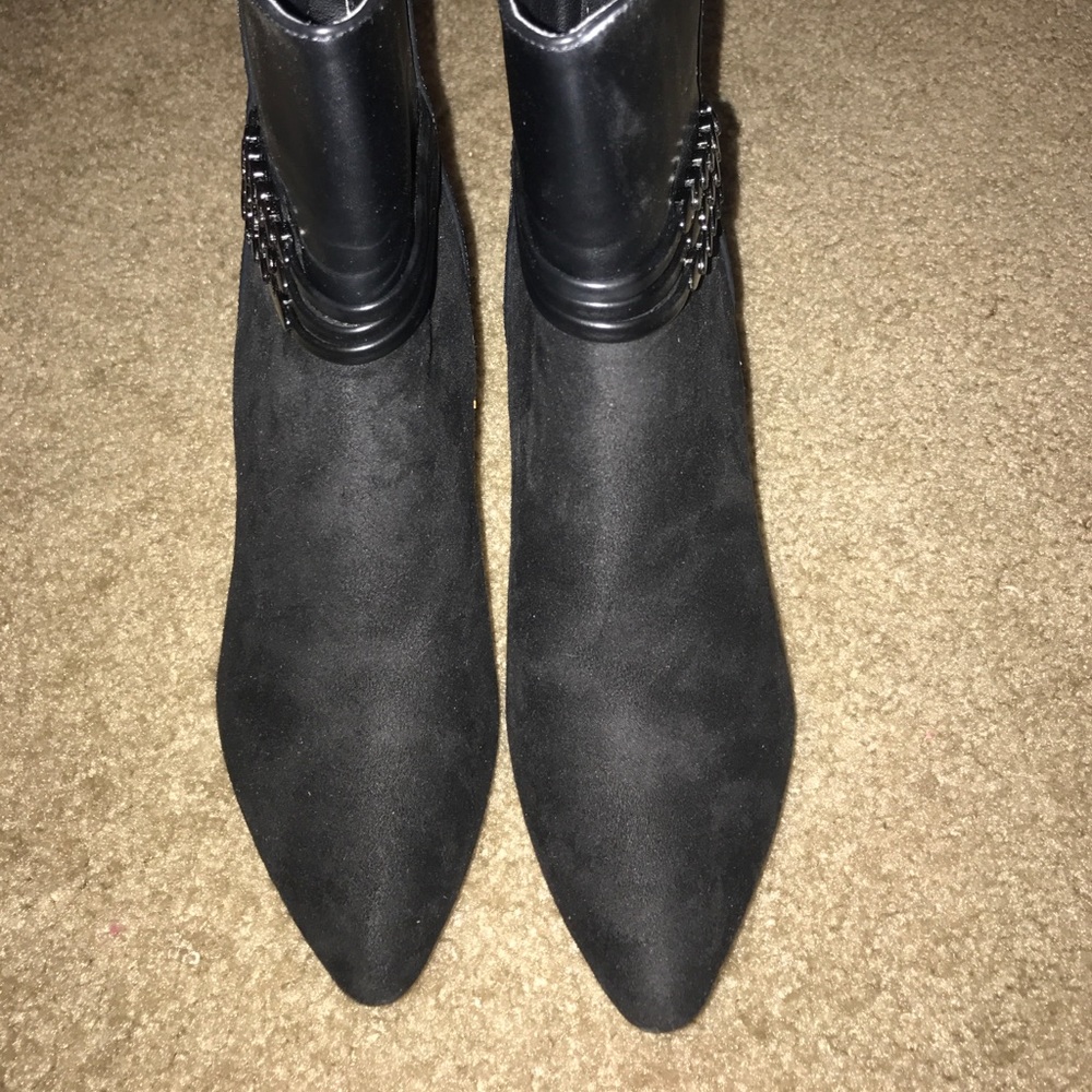 Booties - Picture 4 of 4