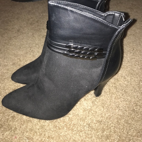 Booties - Picture 3 of 4