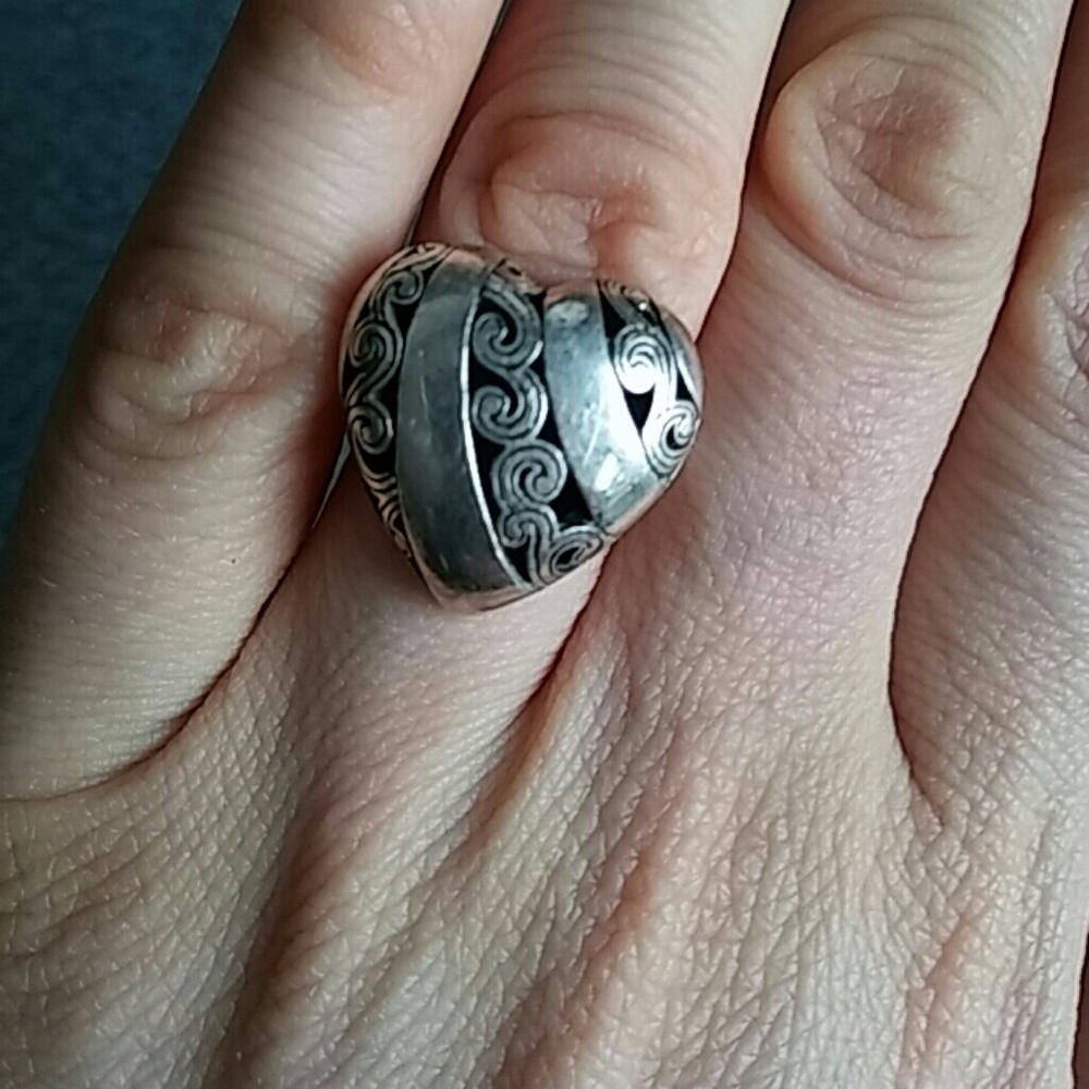 Brighton heart ring