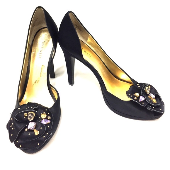 Nine West Black w/ Jewel Stone Accent Heel Sz 9M - Picture 1 of 6