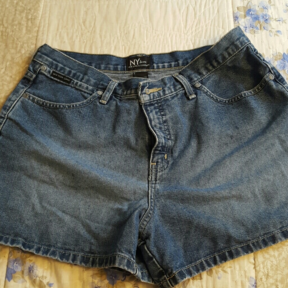 New York & Co. Jean shorts
