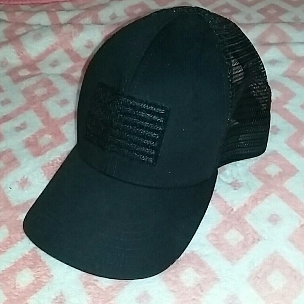 NWOT Rogue American Hat