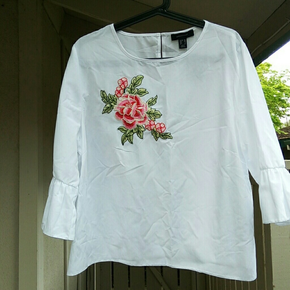 Embroidery Flowers blouse