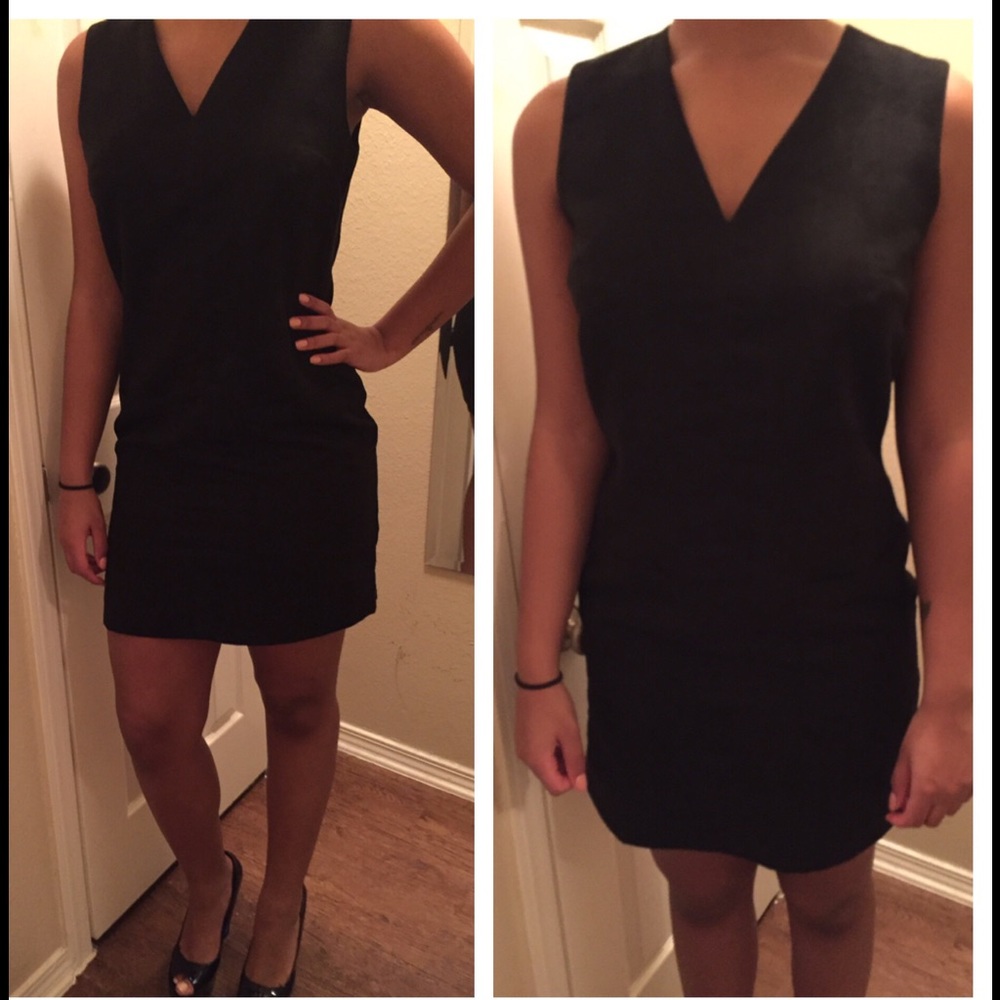 ✨Ultra Suede Black Jumper Dress