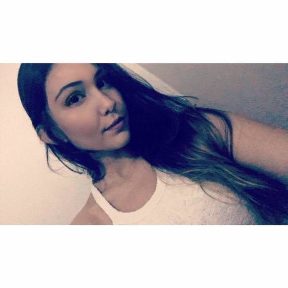 Meet your Posher, Shelsy - Picture 1 of 1