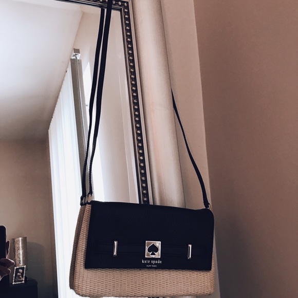 Kate Spade Purse - Picture 5 of 5