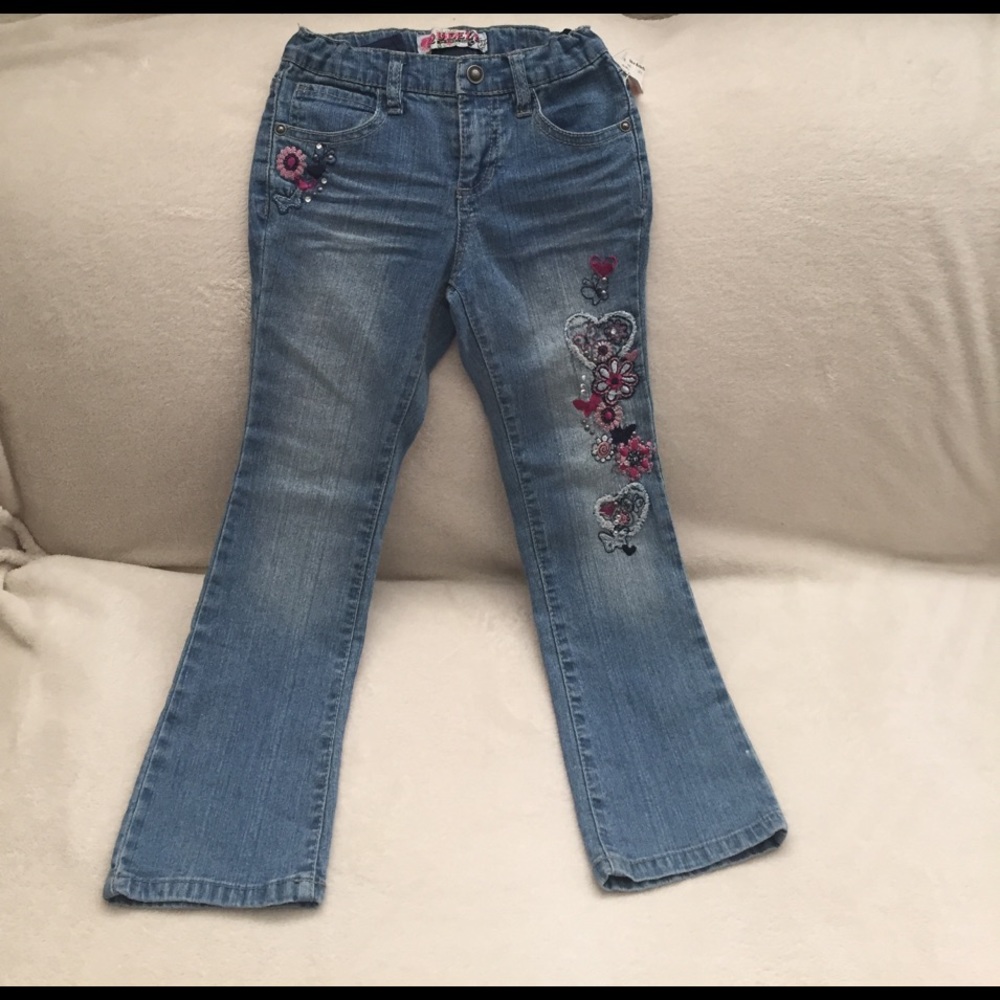 Girl's embroidered jeans NWT