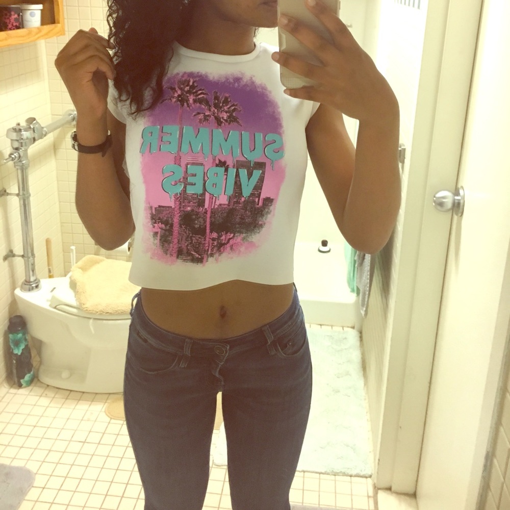Summer Vibes Crop Top 🌞