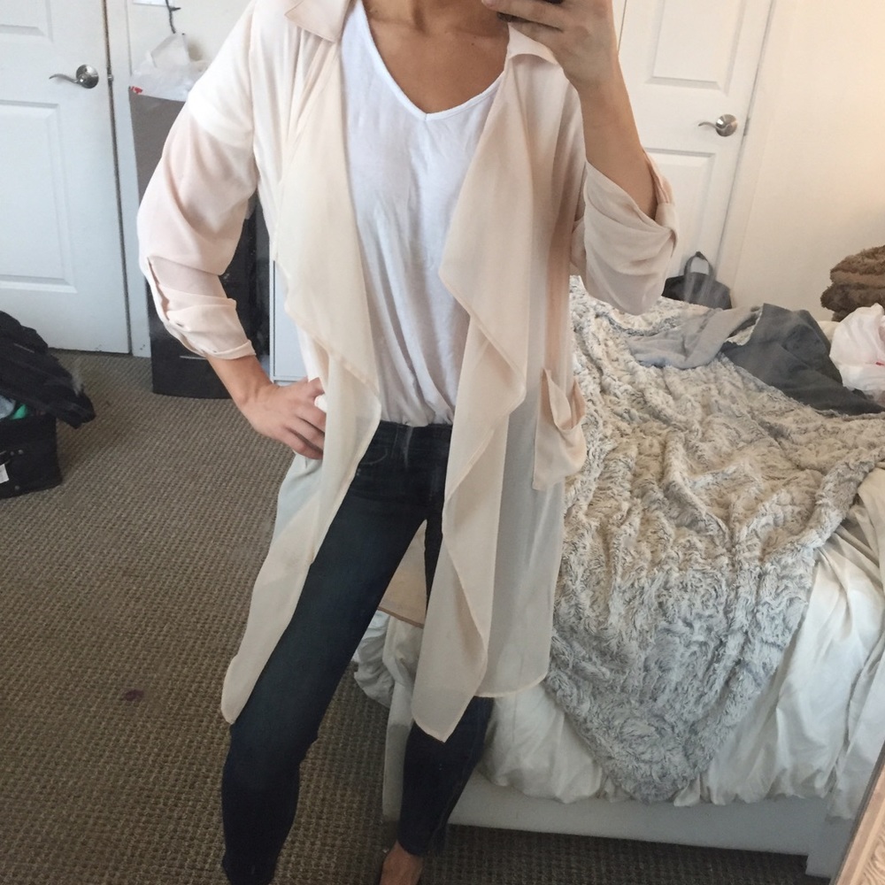 Cream/light pink cardigan