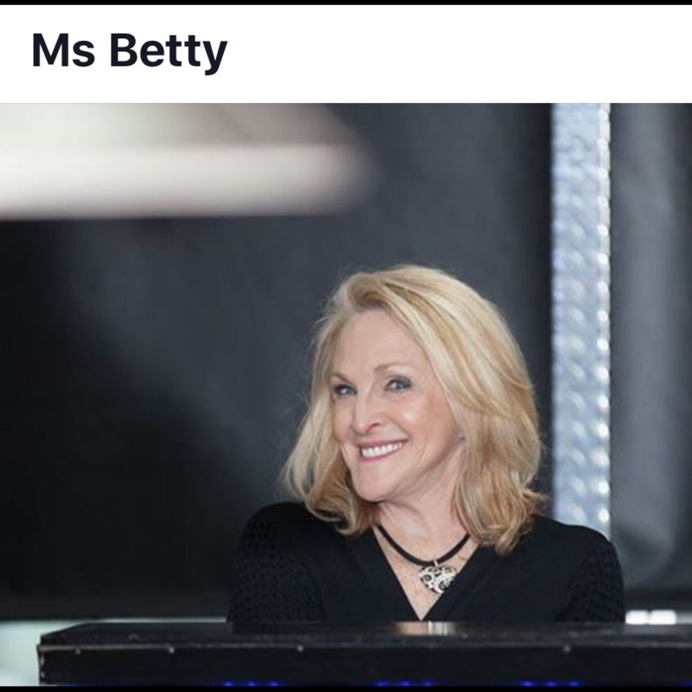 Meet your Posher, Betty