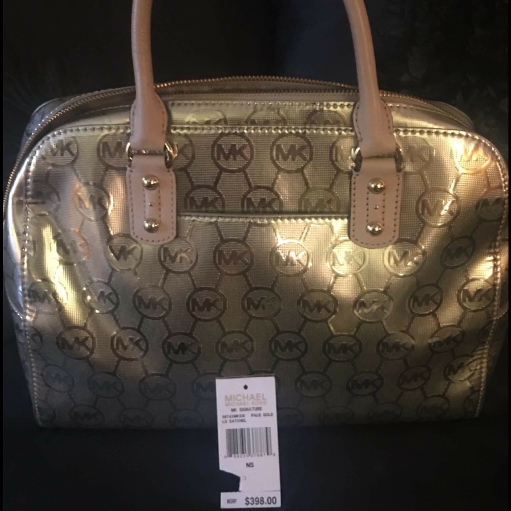 SOLD Michael kors Satchel excellent cond SOLD