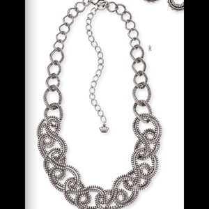 Premier jewelry "Effortless" silver necklace