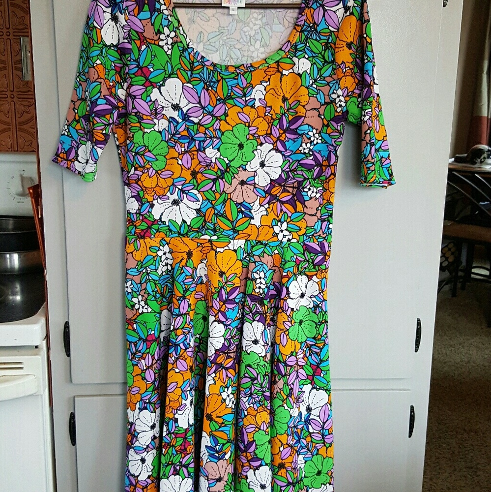 LuLaroe Nicole Dress