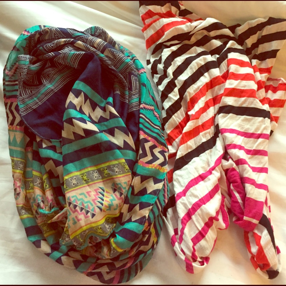 Scarf bundle! Light weight!