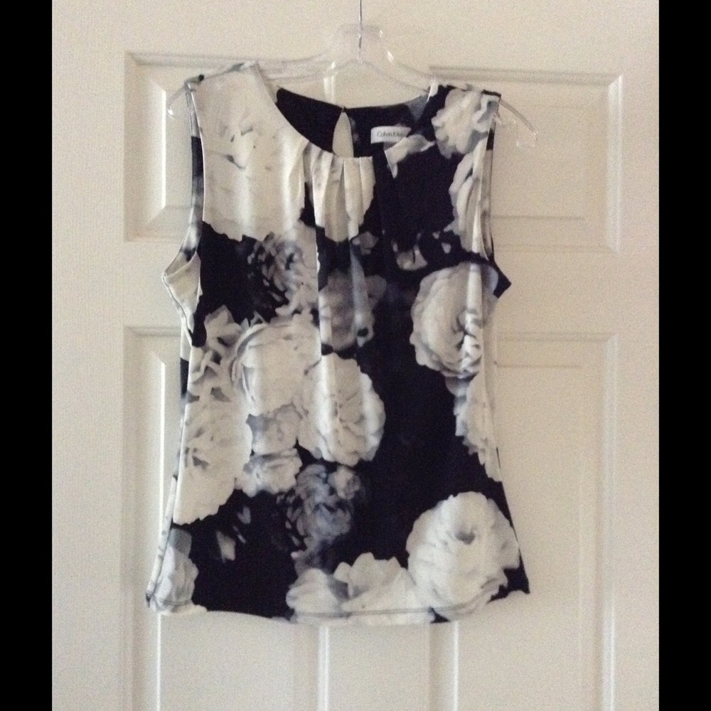 Calvin Klein Sleeveless top