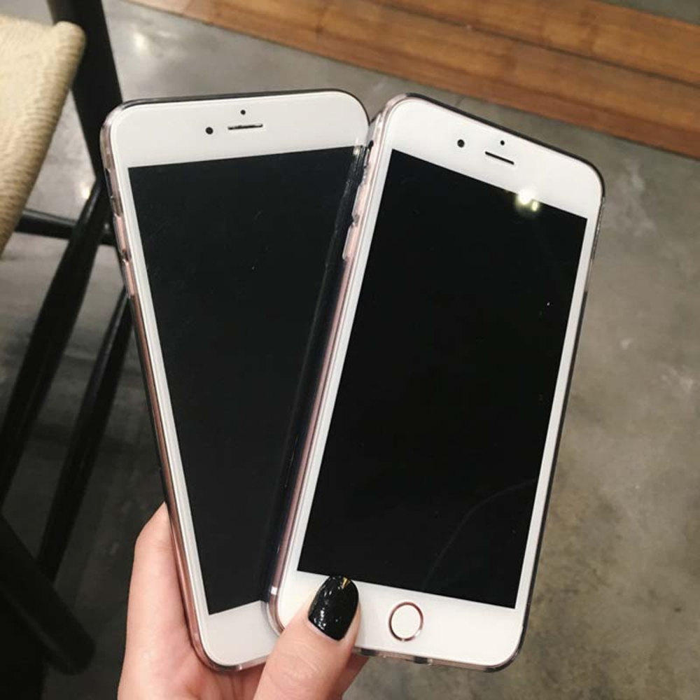 iPhone red liquid glitter case - Picture 2 of 3