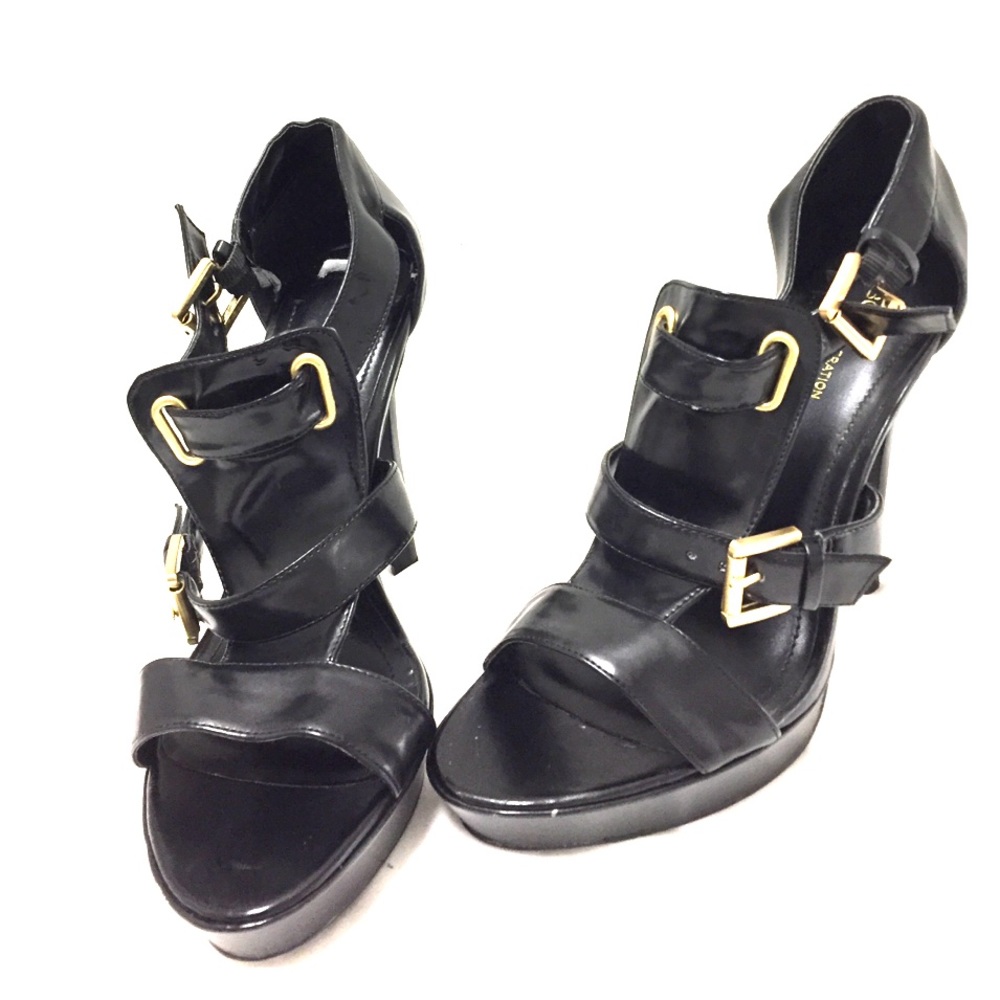 BCBGeneration Black Strap Heels Gold Buckles Sz 10