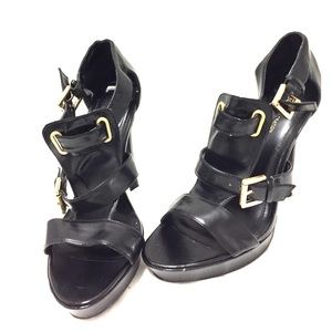 BCBGeneration Black Strap Heels Gold Buckles Sz 10