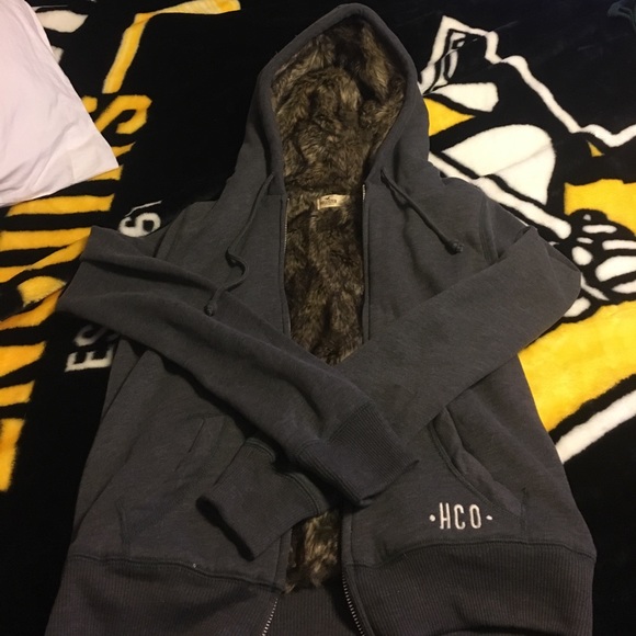 Hollister Tops - Hollister Faux Fur Lined Hoodie