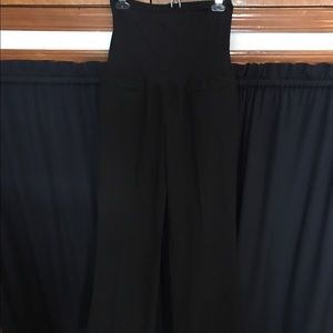 Gap Modern Bootcut maternity pants