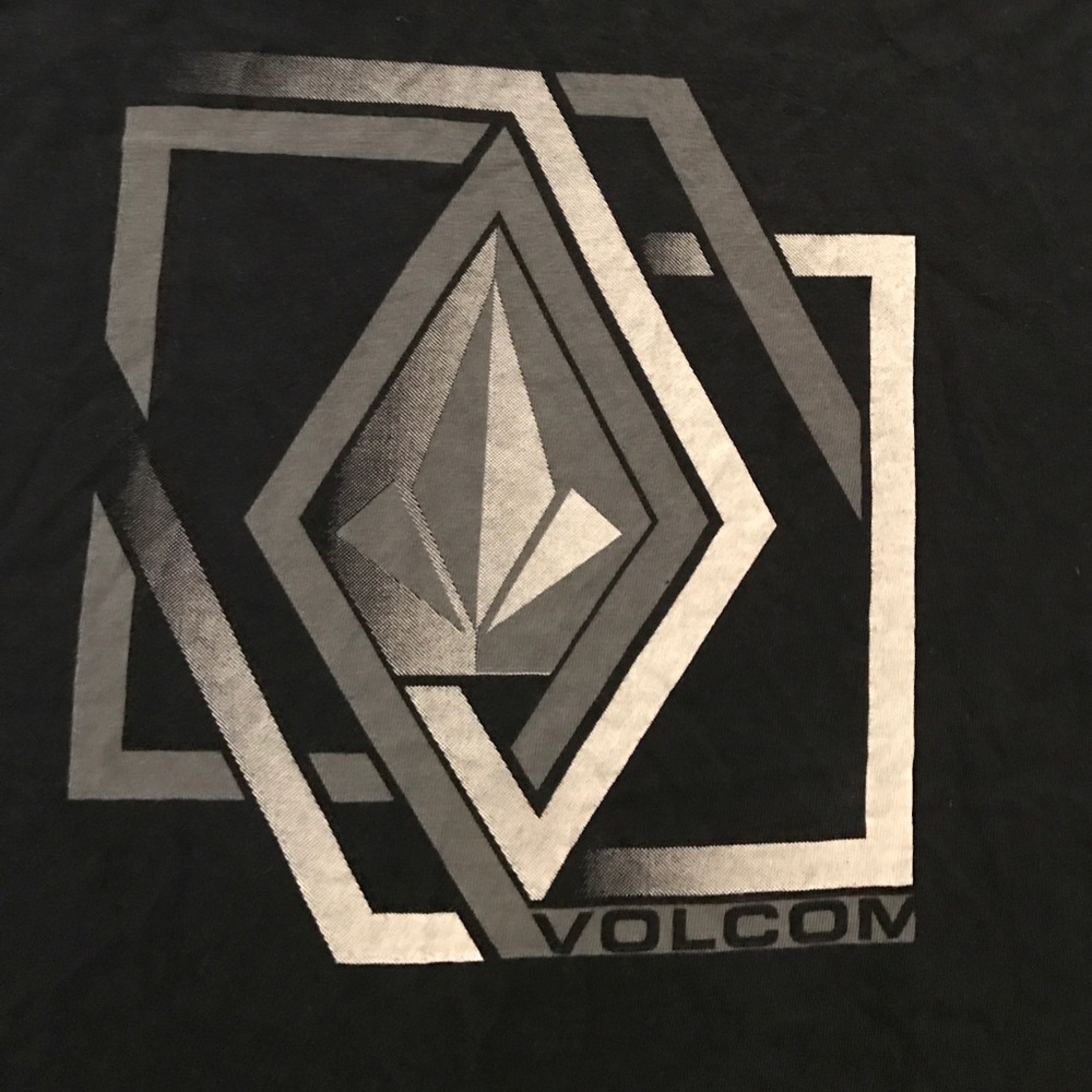 Volcom tee