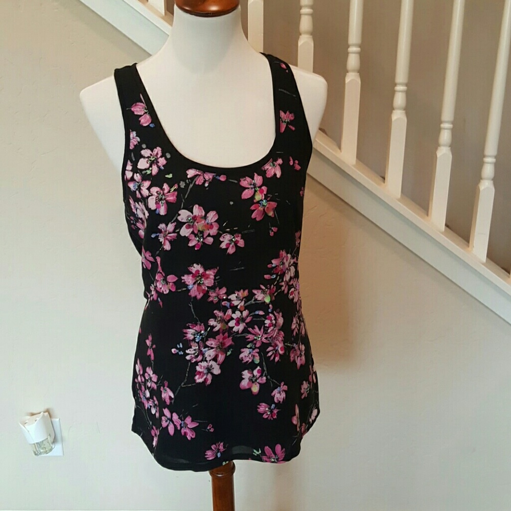 New Express top