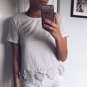 T shirt with flower detail