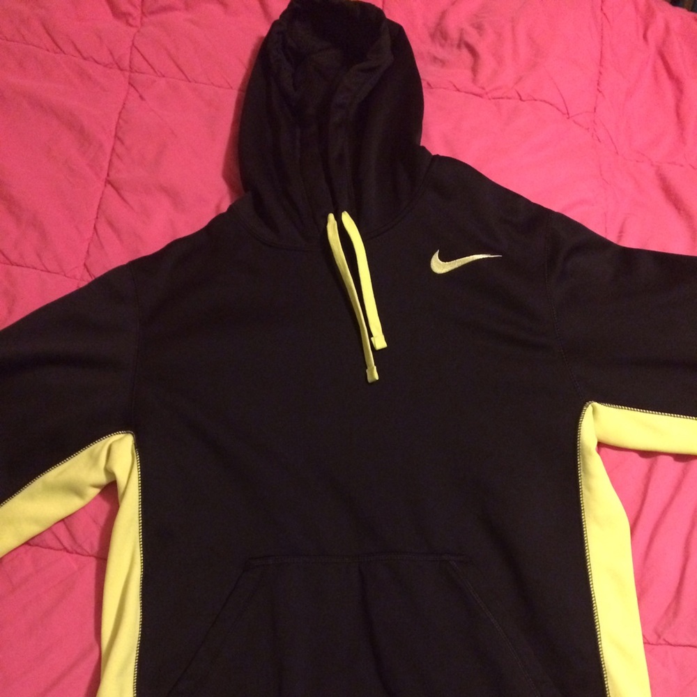 Nike Therma Fit Sweatshirt