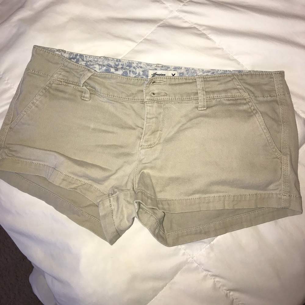 Tan American Eagle shorts